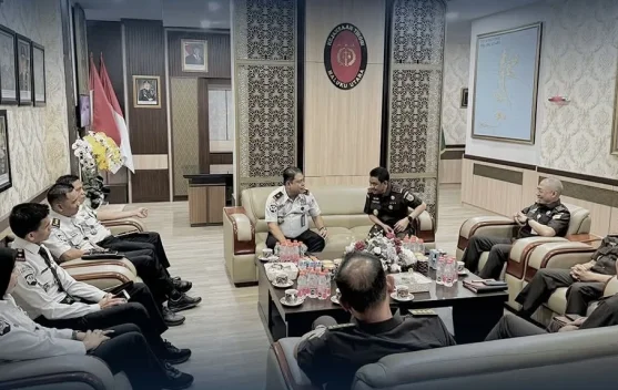 Kanwil Ditjenpas Malut dan Kejati Perkuat Koordinasi Penegakan Hukum