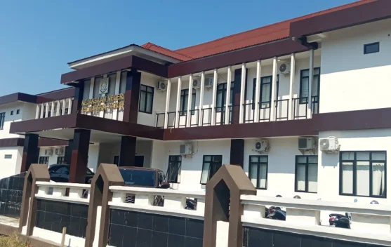 Praktisi Hukum Minta Kejari Halbar Periksa Semua Pihak dalam Kasus Bansos