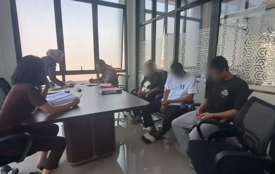 Tiga Tersangka Kasus Kekerasan di Pantai Tugulufa Tidore Diserahkan ke Jaksa