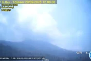Gunung Ibu Erupsi 78 Kali dalam Sehari, Status Masih Waspada