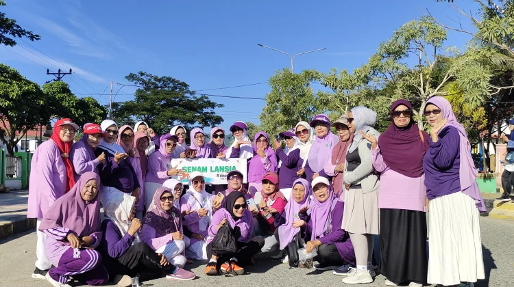 Komunitas Lansia Bunga Yurli buol mengajak lansia tetap produktif