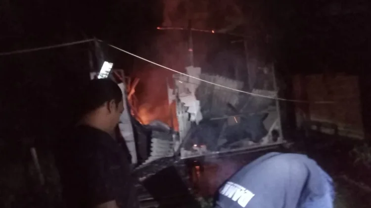 Kebakaran Hebat Hanguskan Rumah Warga Kelurahan Buol
