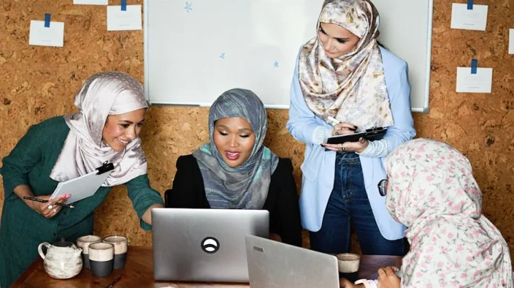 Tradisi Ramadan Gen Z Bergeser di Era Digital