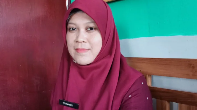Guru SDN Percontohan Intensif Dampingi Siswa Hadapi TKA