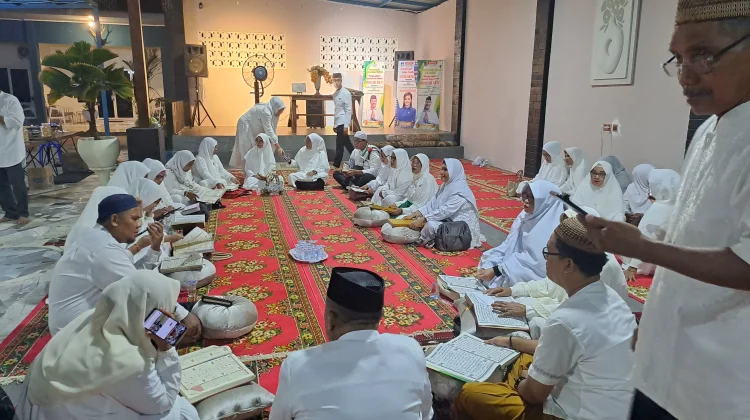 Tadarus Al-Qur’an Warga Gorontalo Tolitoli Semarakkan Ramadan Bersama