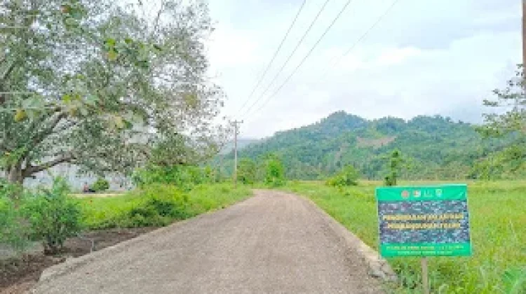 TMMD Rampungkan Jalan dan Talud di Desa Oyom