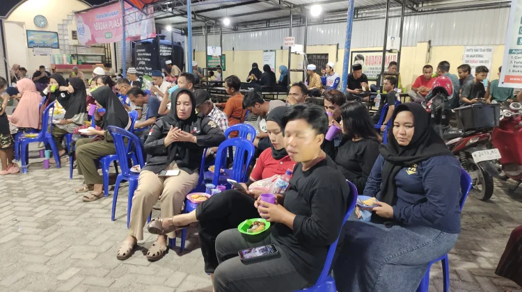 Masjid Jam'i Nurul Falah Poso, masjid ramah musafir di bulan Ramadhan