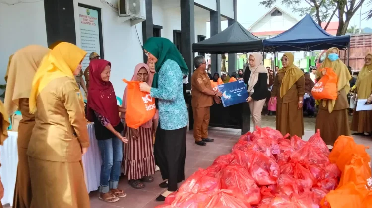BNI Buol Salurkan Paket Sembako untuk Warga di Bulan Ramadan