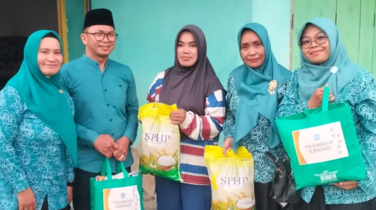 TP PKK Laksanakan Anjangsana Berbagi di Bulan Ramadan