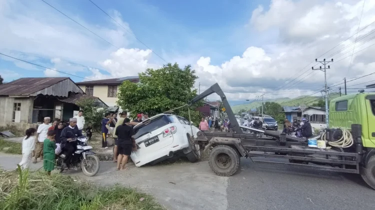 Sopir Mengantuk, Kecelakaan Tunggal Terjadi di Jalan Zona Nopi