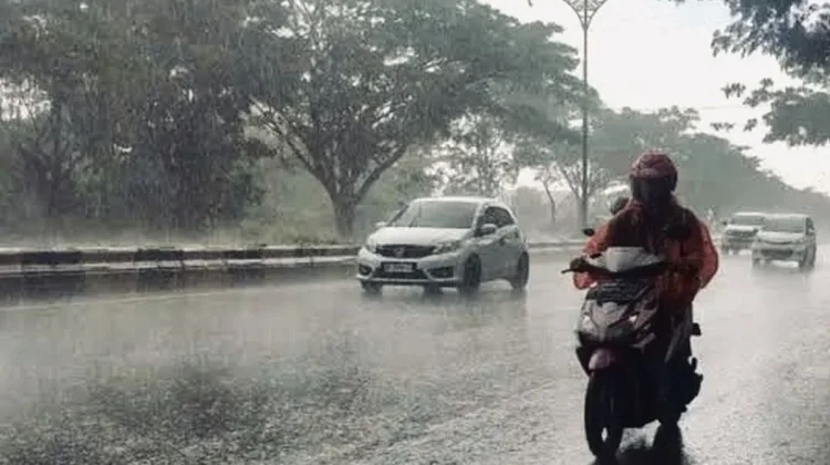 Cuaca Tak Menentu, Warga Diminta Jaga Kesehatan