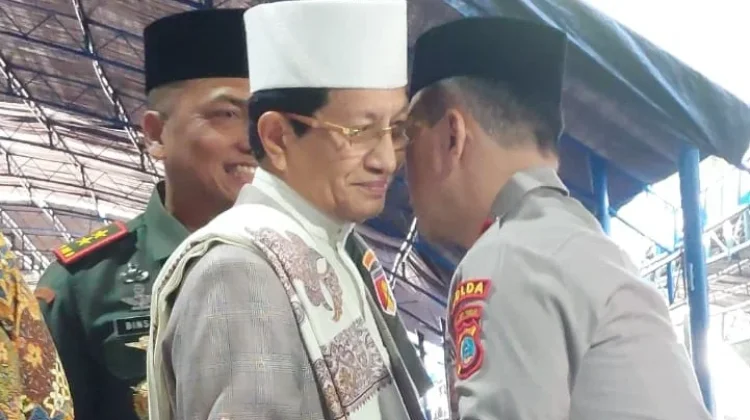 Haul Guru Tua Ke-58, Dorong Wajib Belajar dan Madrasah Nasional