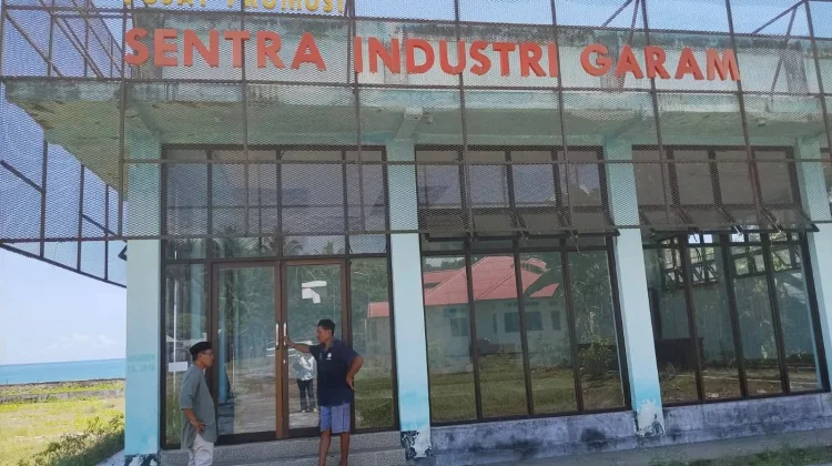 Diskumperindag Buol Fokus Kembangkan IKM Garam Tamit
