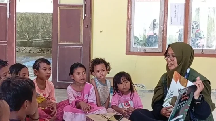Safari Mengabdi Hadirkan Sesi Membaca Nyaring untuk Tingkatkan Literasi Anak