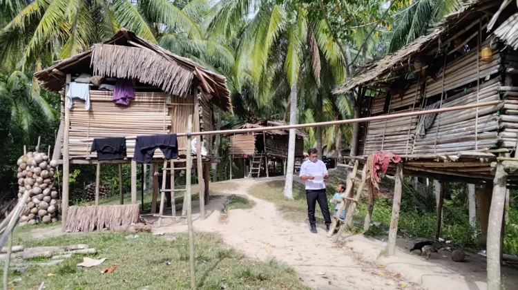 Dinsos Petakan Komunitas Adat Terpencil di Dampal Utara