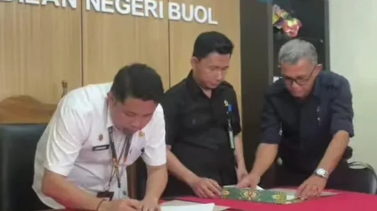 Disdukcapil Buol dan Pengadilan Negeri Buol Tandatangani PKS Tingkatkan Layanan