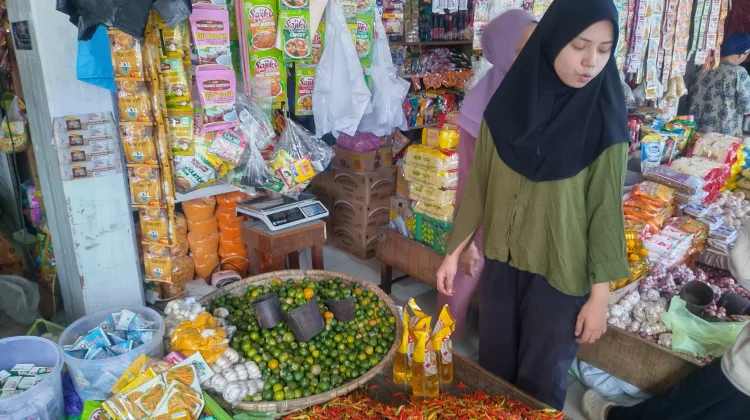 Harga Cabe Turun, Minyak Goreng Naik, Beras Masih Stabil di Tolitoli