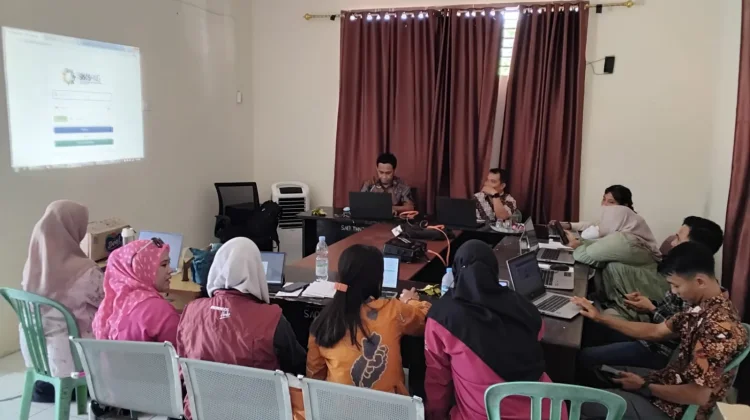 Dinsos Tolitoli Gelar Coaching Clinic SIKS-NG di Lampasio