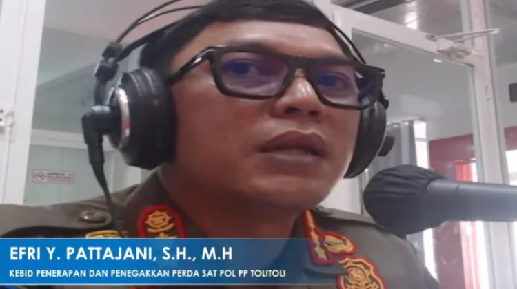 Satpol PP Tolitoli Tertibkan Pedagang Ikan Jalan Maloon