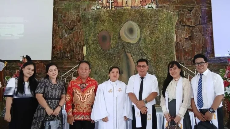 Kenaikan Yesus, Jemaat GPIBT Imanuel Tolitoli Khidmat Beribadah