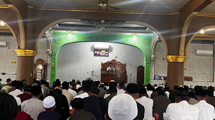 Ratusan Jemaah Padati Masjid Raya Tawakal Buol Ikuti Shalat Idul Adha 1447 H