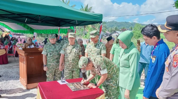 Danrem Tadulako Resmikan Jembatan Garuda di Kelurahan Nalu