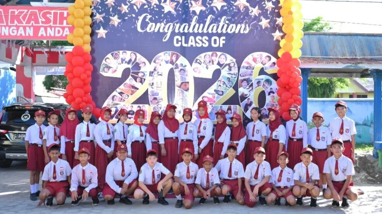 SDN 10 Tolitoli Lepas Lulusan Kelas VI dengan Penuh Syukur