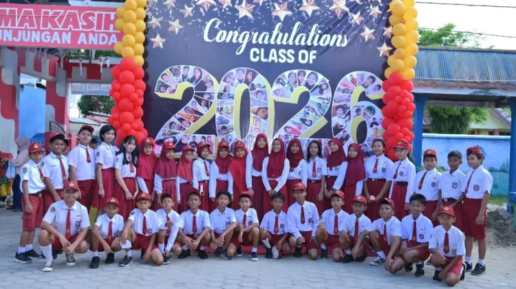 SDN 10 Tolitoli Lepas Lulusan Kelas VI dengan Penuh Syukur