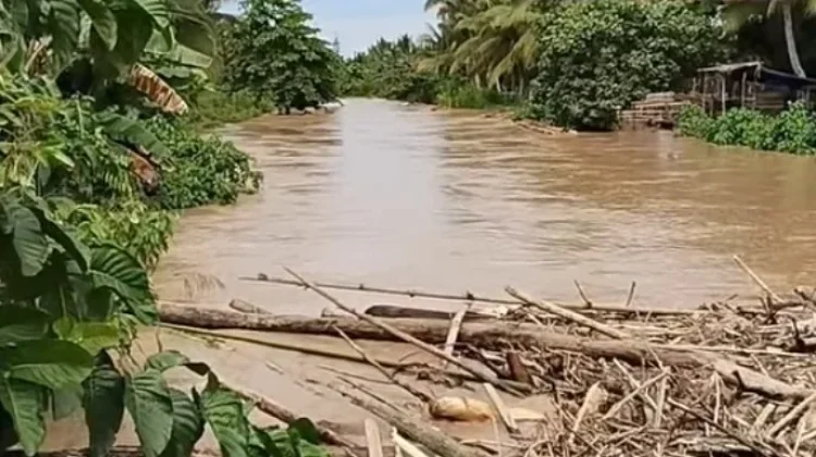 Banjir Rendam Empat Desa di Bukal, Ratusan Warga Terdampak