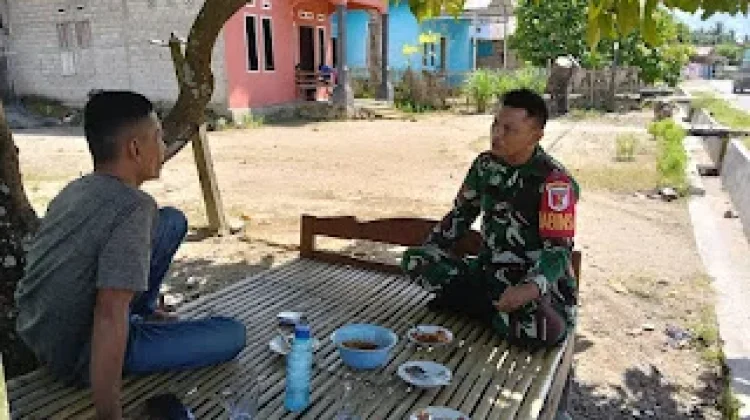 Babinsa Galang Ajak Pemuda Jaga Kondusivitas jelang Pilkades