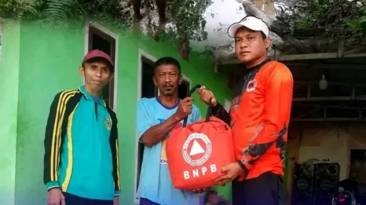 BPBD Tinjau Lokasi Banjir dan Salurkan Bantuan di Bosagon Jaya