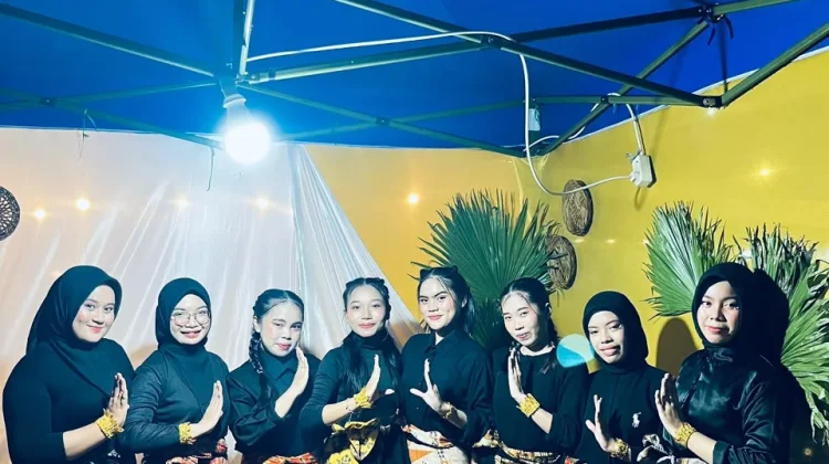 Tari Jepeng KBM Buol Curi Perhatian di STIE FEST 2026