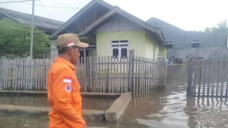 BPBD Parigi Moutong Prioritaskan Distribusi Air Bersih Pascabanjir