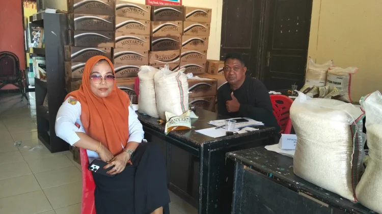 Lurah Buol Pastikan Penyaluran Bantuan Pangan Tepat Sasaran