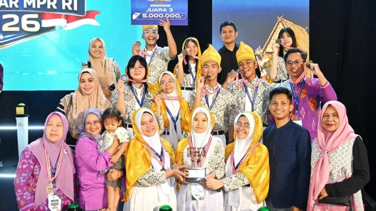 SMAN 1 Tolitoli Raih Juara 3 LCC 4 Pilar MPR RI Sulteng