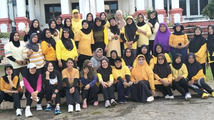 Komunitas Jalan Kaki Nopi Ajak Warga Terapkan Hidup Sehat