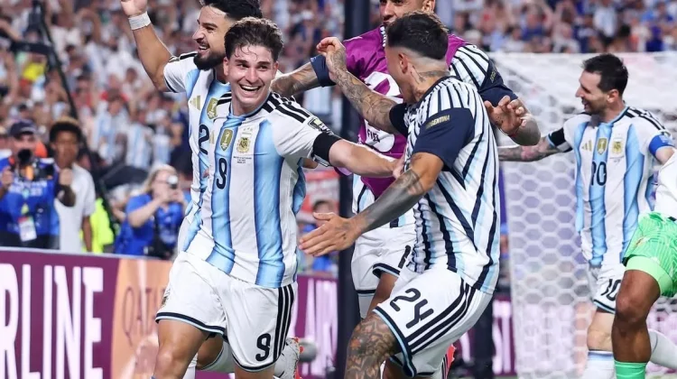 Argentina Melaju ke Semifinal! Swiss Tumbang 3-1 setelah Duel Sengit 120 Menit