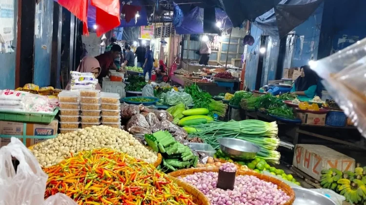 Harga Sembako di Pasar Susumbolan Tolitoli Masih Stabil