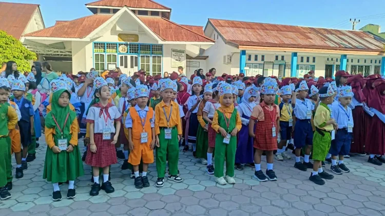 MPLS Perdana SDN Pembina, Siswa Baru Tunjukkan Kemandirian