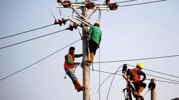 PLN Pastikan Perluasan Jaringan Listrik Desa Malangga Direncanakan