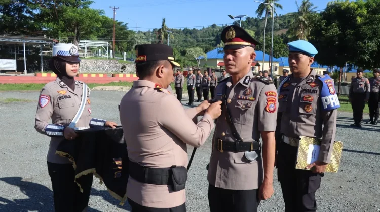 Sertijab Kapolsek Paleleh, AKBP Irwan Minta Segera Beradaptasi