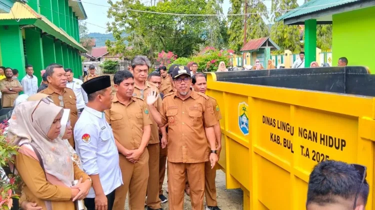 MTs Negeri 1 Biau Apresiasi Bantuan Kontainer Sampah Pemda Buol