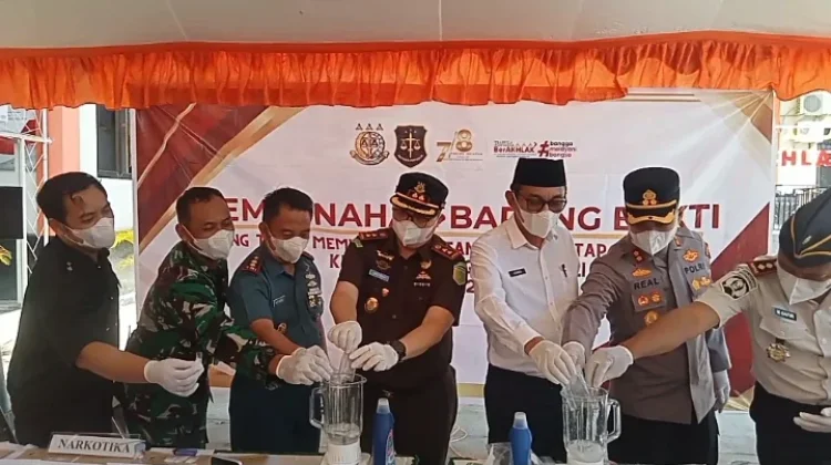 Kejari Tolitoli Musnahkan Barang Bukti 16 Perkara Inkracht