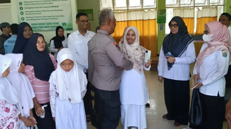 15 Siswa SD di Bokat Alami Sakit Perut usai Santap MBG