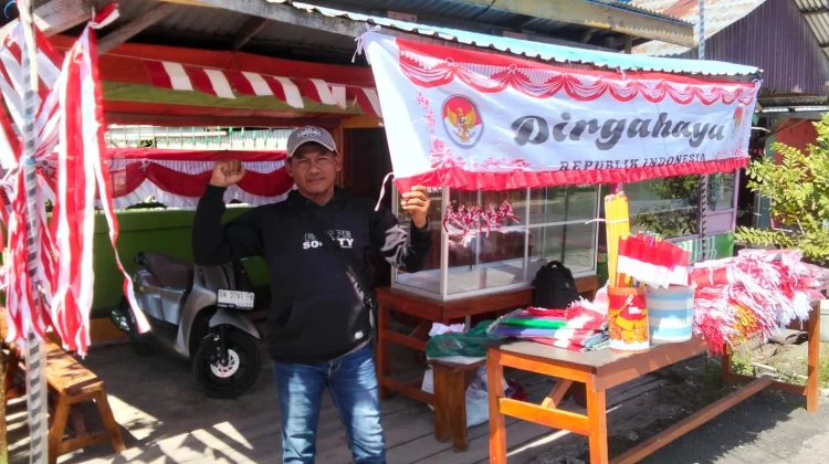 Pedagang Bendera Mulai Ramaikan Buol jelang HUT RI Ke-81