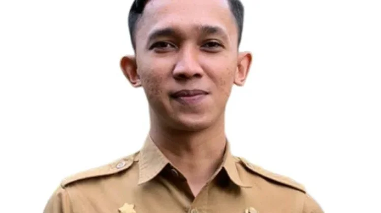 Kelurahan Baru Ajak Warga Semarakkan HUT RI dengan Merah Putih