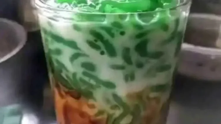Es Cendol Jadi Pilihan Warga Tolitoli saat Cuaca Panas