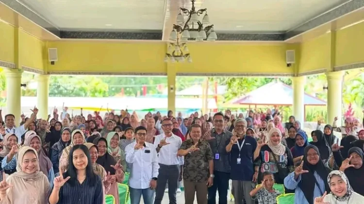 PNM Palu Bekali Ratusan UMKM Parigi Melek Digital