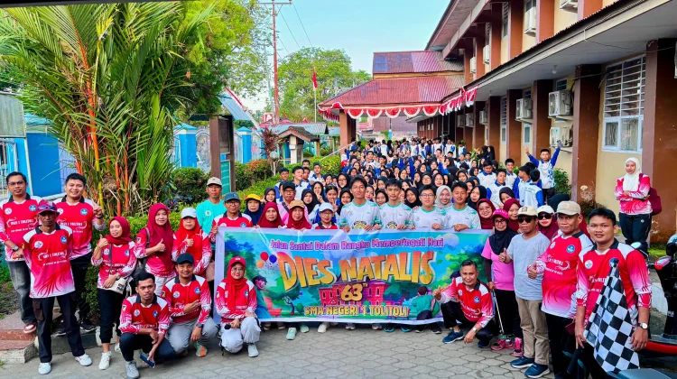 HUT ke-63 SMA Negeri 1 Tolitoli Meriahkan Sekolah
