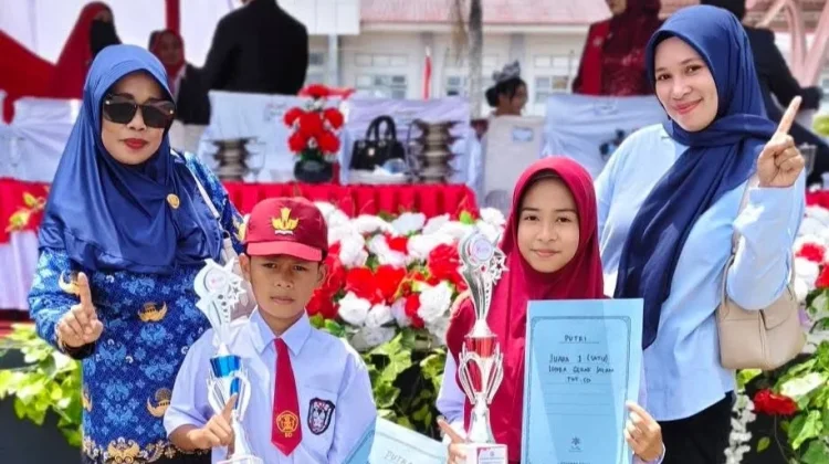 SDN Sandana Pertahankan Juara Gerak Jalan Empat Tahun